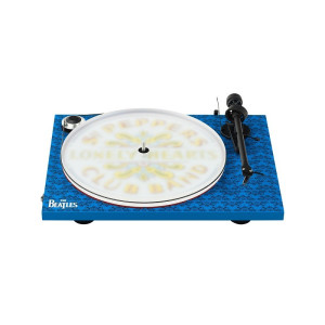 Pro-Ject Art Essential III Pro-Ject Art Essential III