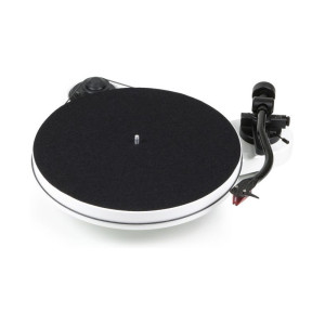 Pro-Ject RPM 1 Carbon Pro-Ject RPM 1 Carbon