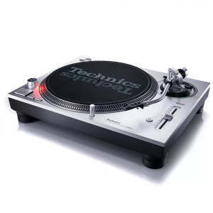 Проигрыватель винила Technics SL-1200 MK7 EG