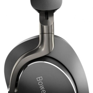 Bowers & Wilkins PX8