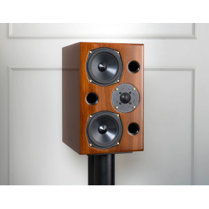 Акустическая система Acoustic Energy AE2 40th Anniversary Edition Walnut Акустическая система Acoustic Energy AE2 40th Anniversary Edition Walnut