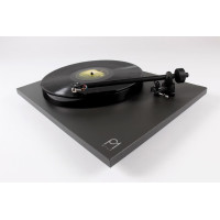 Rega Planar 1 PLUS Black Rega Planar 1 PLUS Black