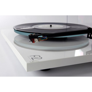 Rega Planar 2 (Nd3) White Rega Planar 2 (Nd3) White